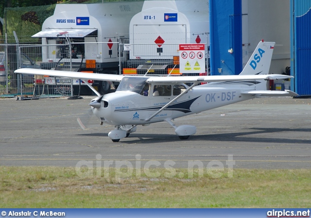 OK-DSF, Cessna 172S Skyhawk, Delta System Air
