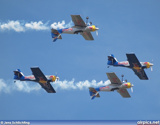 OK-XRB, Zlin Z-50LX, Flying Bulls