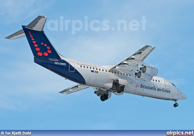 OO-DWD, British Aerospace Avro RJ100, Brussels Airlines