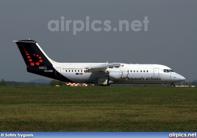 OO-DWI, British Aerospace Avro RJ100, Brussels Airlines