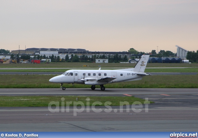 OY-BHT, Embraer EMB-110P2 Bandeirante, Scan Con Airways 