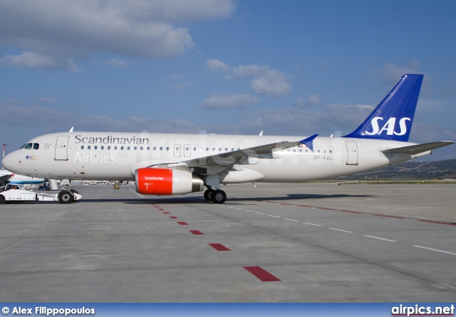 OY-KAL, Airbus A320-200, Scandinavian Airlines System (SAS)