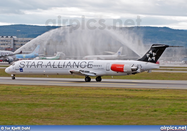 OY-KHE, McDonnell Douglas MD-82, Scandinavian Airlines System (SAS)