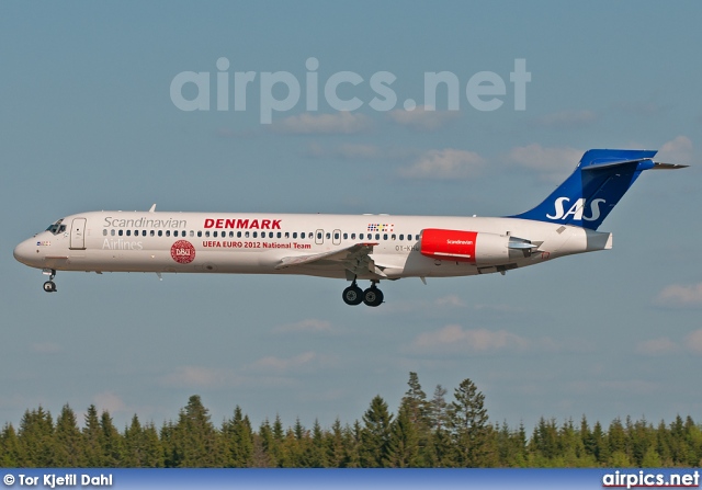 OY-KHU, McDonnell Douglas MD-87, Scandinavian Airlines System (SAS)