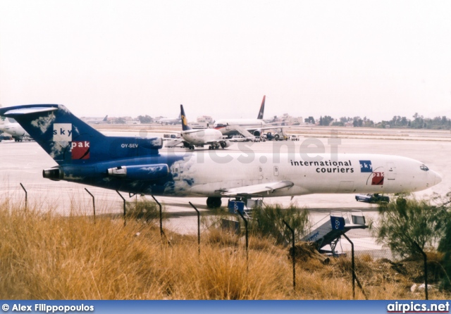 OY-SEV, Boeing 727-200Adv-F