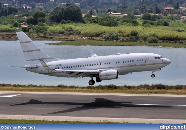 P4-BBJ, Boeing 737-700/BBJ, Private