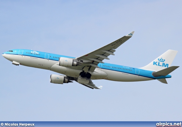 PH-AOD, Airbus A330-200, KLM Royal Dutch Airlines