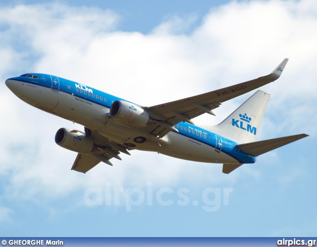 PH-BGD, Boeing 737-700, KLM Royal Dutch Airlines