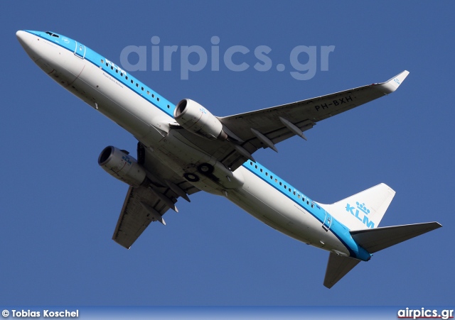 PH-BXH, Boeing 737-800, KLM Royal Dutch Airlines
