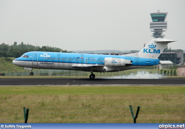 PH-KZG, Fokker 70, KLM Cityhopper