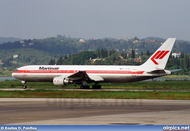 PH-MCH, Boeing 767-300ER, Martinair