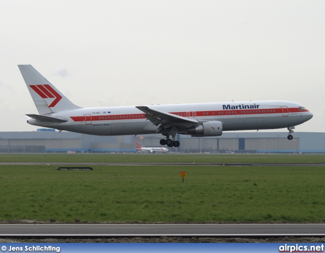 PH-MCL, Boeing 767-300ER, Martinair