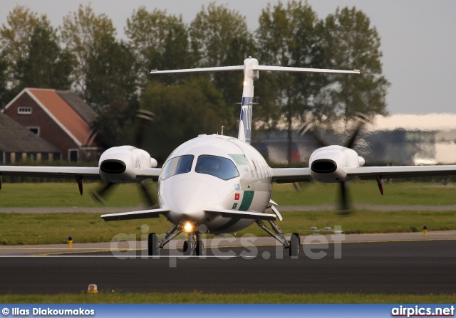 PH-TCN, Piaggio P180 Avanti, Trammel Crow Netherlands