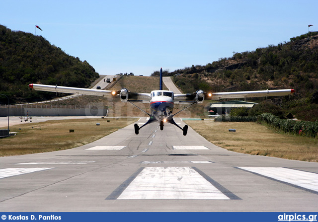 PJ-WIM, De Havilland Canada DHC-6-300 Twin Otter, Winair