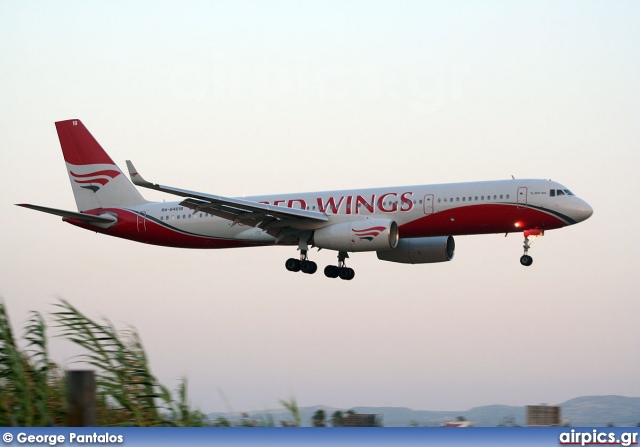 RA-64019, Tupolev Tu-204-100, Red Wings Airlines