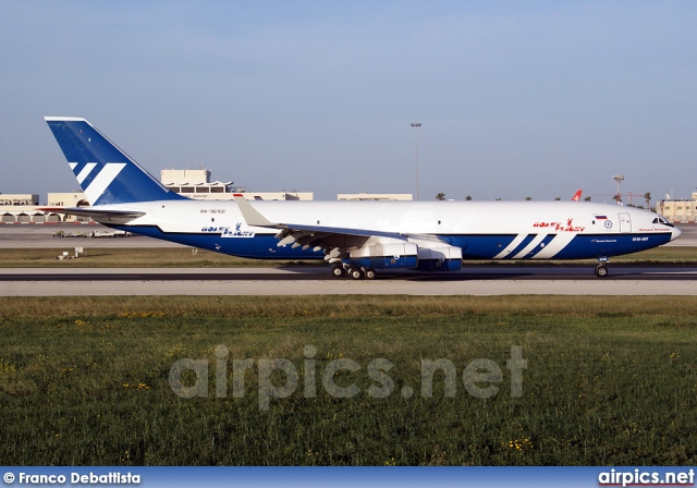 RA-96102, Ilyushin Il-96-400T, Polet Airlines