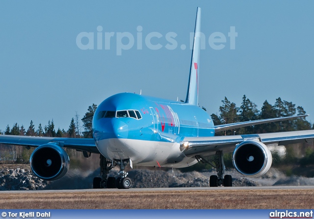 SE-RFR, Boeing 767-300ER, TUIfly Nordic