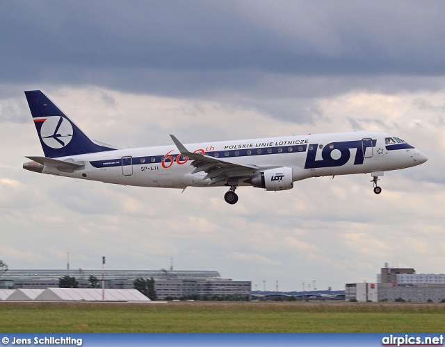 SP-LII, Embraer ERJ 170-200LR, LOT Polish Airlines