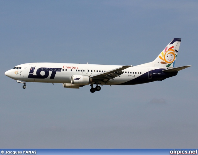 SP-LLE, Boeing 737-400, LOT Charters