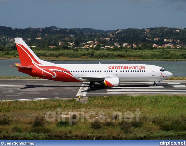 SP-LLK, Boeing 737-400, Centralwings