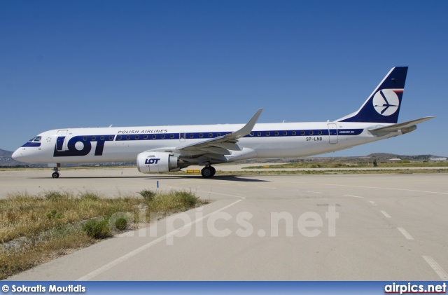 SP-LNB, Embraer ERJ 190-200LR (Embraer 195), LOT Polish Airlines