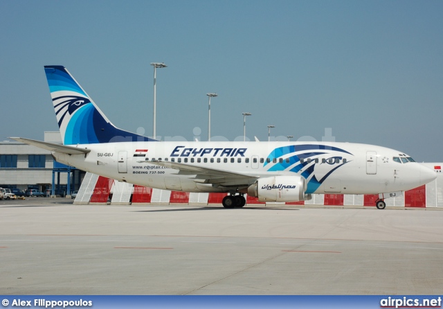 SU-GBJ, Boeing 737-500, Egyptair