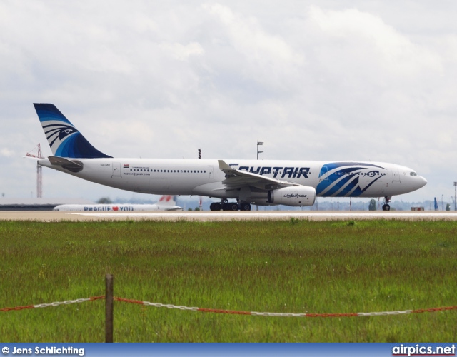 SU-GDT, Airbus A330-300, Egyptair