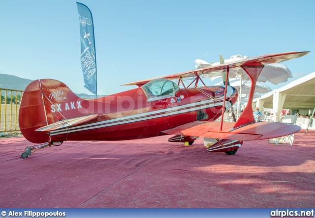 SX-AKX, Pitts S-1S Special, Private