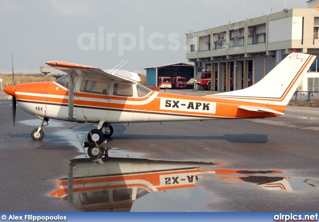 SX-APK, Cessna 182E Skylane, Private