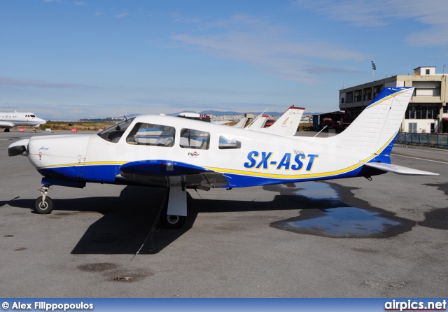 SX-AST, Piper PA-28-R-201 Arrow, Aeolus Aviation Academy