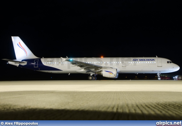 SX-BHT, Airbus A321-200, Air Moldova
