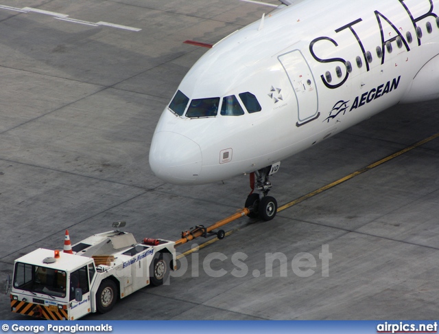 SX-DVQ, Airbus A320-200, Aegean Airlines