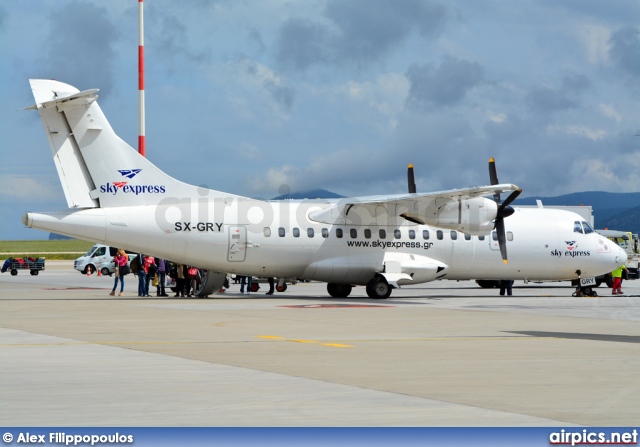 SX-GRY, ATR 42-300, Sky Express (Greece)