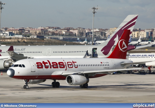 TC-ATM, Airbus A320-200, Atlasjet