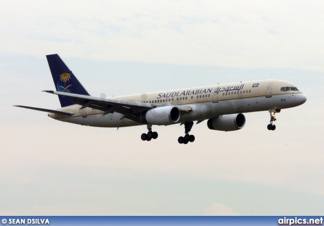 TC-ETG, Boeing 757-200, Saudi Arabian Airlines
