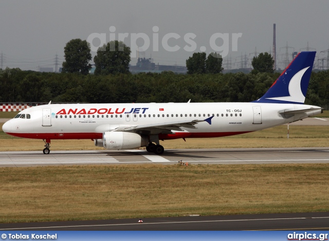 TC-OGJ, Airbus A320-200, Anadolu Jet