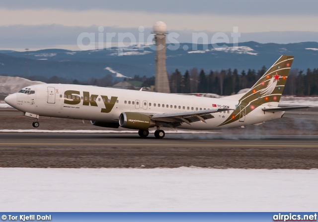 TC-SKM, Boeing 737-400, Sky Airlines
