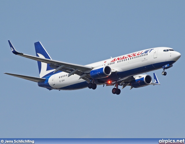 TC-SNV, Boeing 737-800, Anadolu Jet