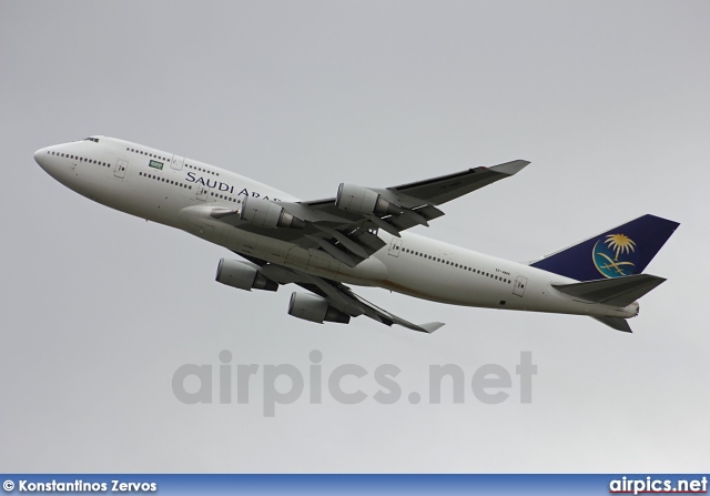 TF-AMX, Boeing 747-400, Saudi Arabian Airlines