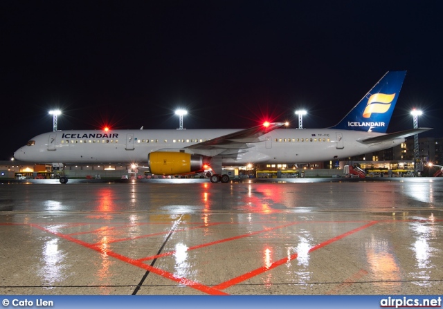 TF-FIC, Boeing 757-200, Icelandair