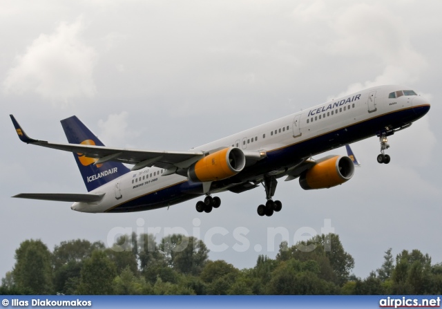 TF-FIO, Boeing 757-200, Icelandair