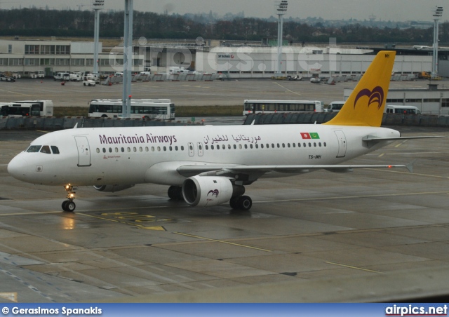 TS-IMH, Airbus A320-200, Mauritania Airways