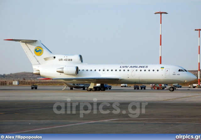 UR-42369, Yakovlev Yak-42-D, Lviv Airlines