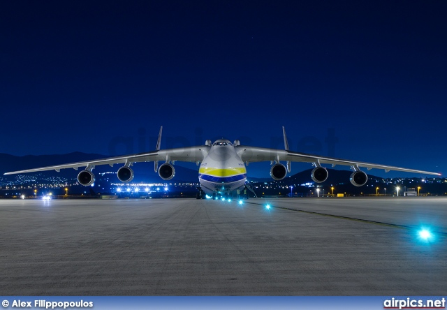 UR-82060, Antonov An-225 Mriya, Antonov