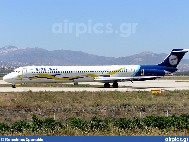 UR-CFG, McDonnell Douglas MD-82, UM Airlines