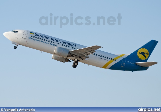 UR-GAO, Boeing 737-400, Ukraine International Airlines