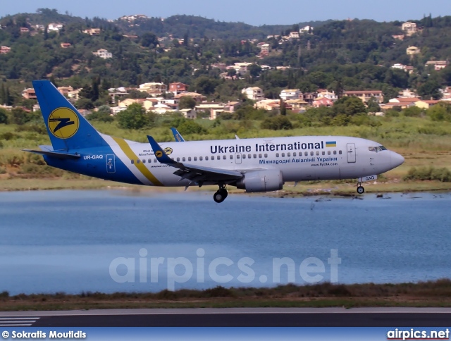 UR-GAQ, Boeing 737-300, Ukraine International Airlines