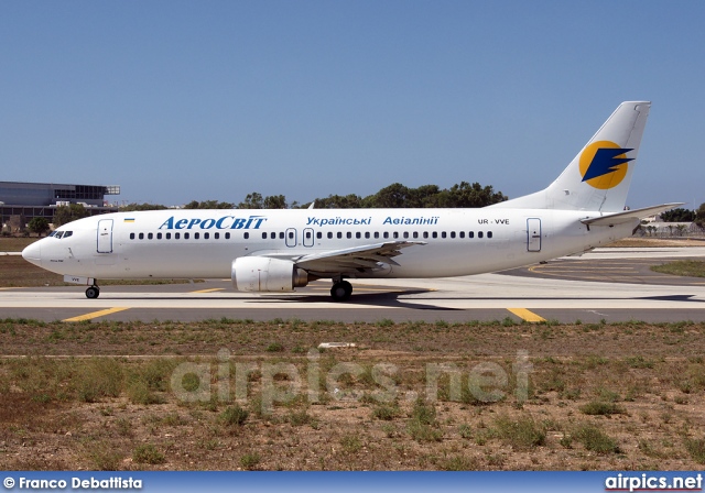 UR-VVE, Boeing 737-400, Aerosvit Airlines