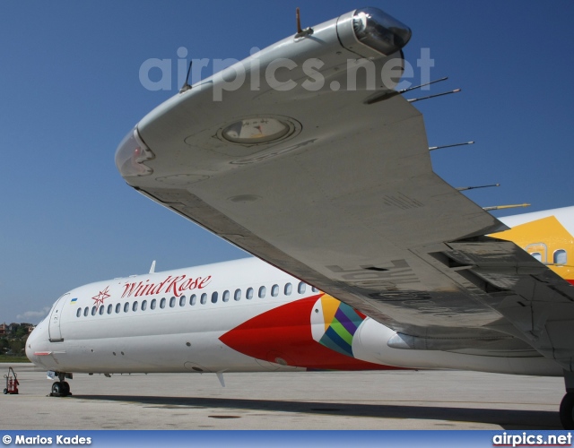 UR-WRE, McDonnell Douglas MD-82, Wind Rose Aviation