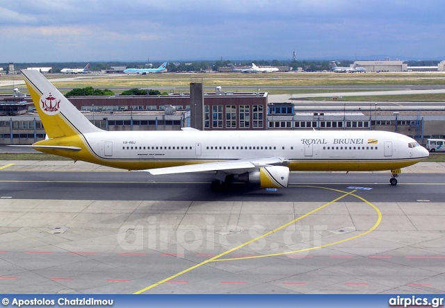 V8-RBJ, Boeing 767-300ER, Royal Brunei